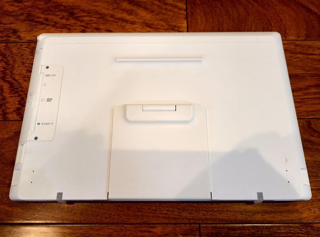 ★【ジャンク】Panasonic 地上デジタル防水テレビ SV-ME7000-W