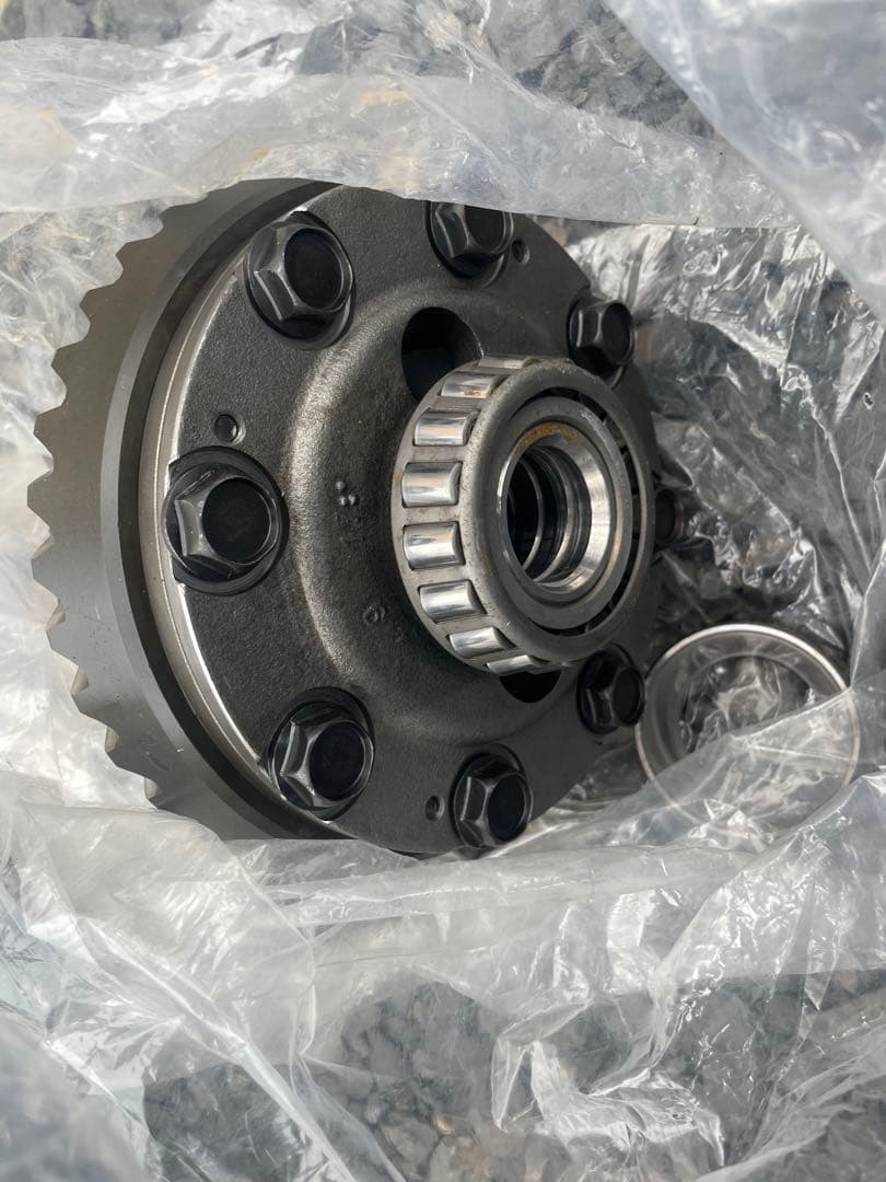 スバル　インプレッサ　STI リアデフセット