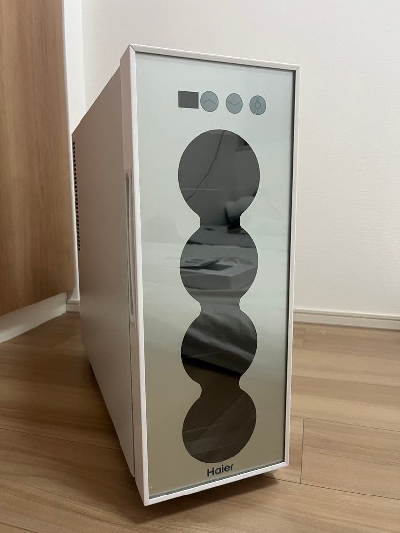 【新品未使用】ワインクーラー　ワインセラー　ハイアール　Haier