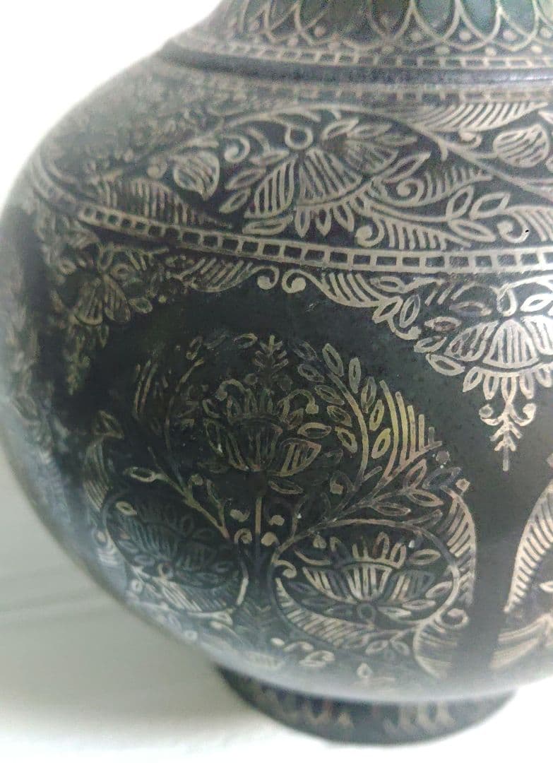 インド　銀象篏　花瓶　置物　草華紋　金属工芸　ミ10