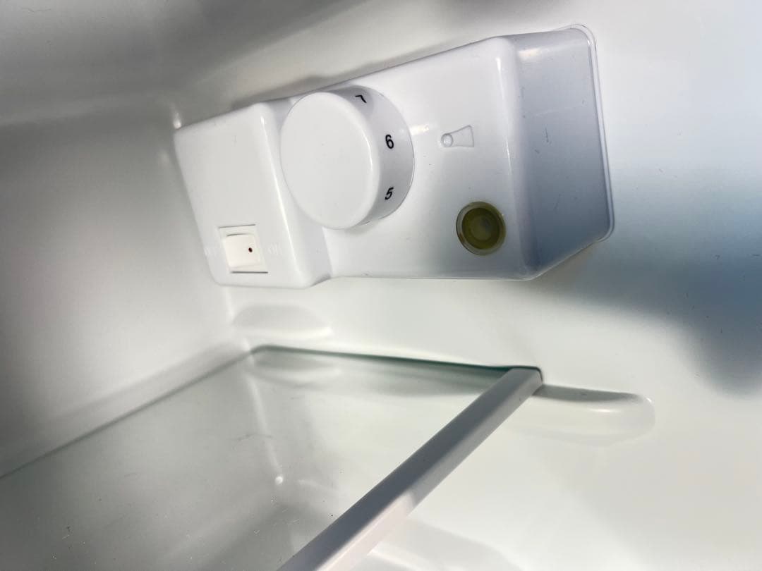 ホワイト トップフリーザー冷蔵庫#ONE STEP TE-RE101