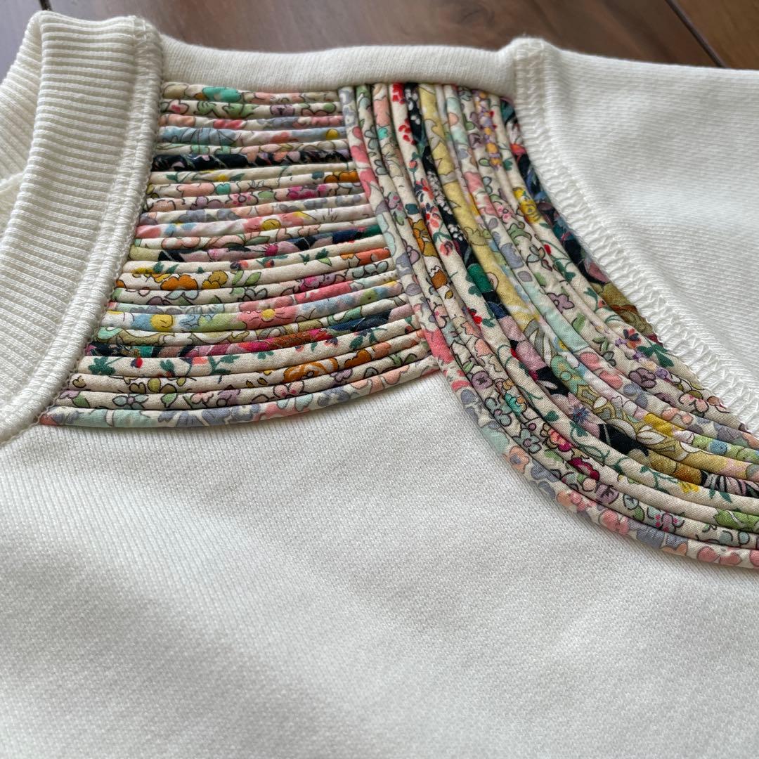 新品未使用　Bonpoint リバティホワイトスウェット 10y