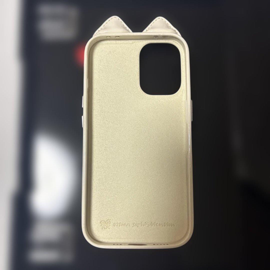 iPhoneアクセサリー UrbanSophisticationHellokittyiPhone16