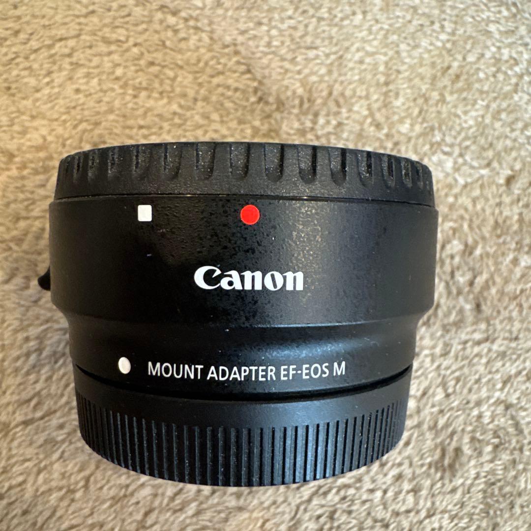 Canon EOS Kiss M ミラーレス一眼レンズ3本付き　本日まで値下げ