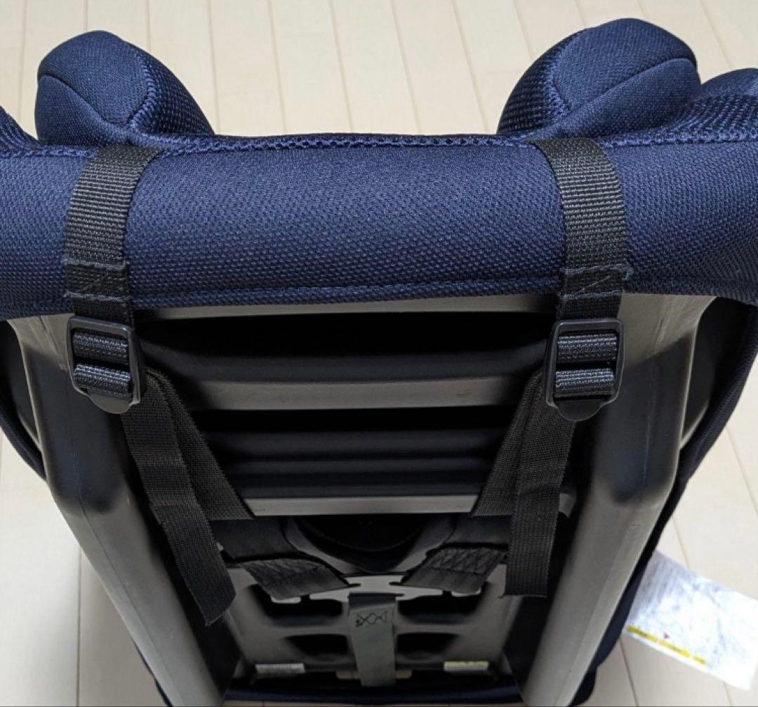 美品 コンビ ジョイトリップ エアスルー GH ネイビー ジュニアシート