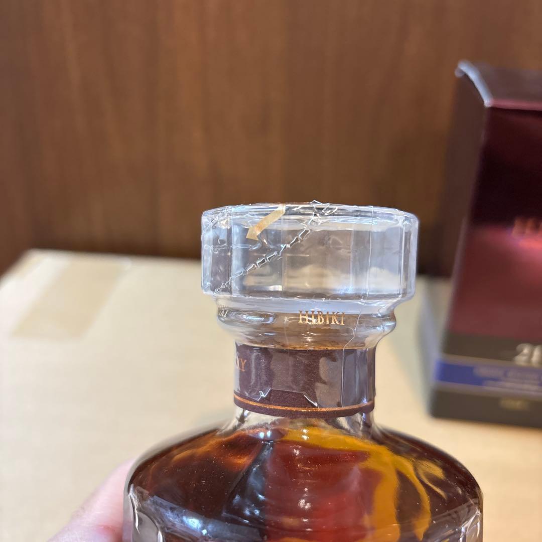 レア　サントリーウイスキー響21年　350ml 箱付 古酒 未開封