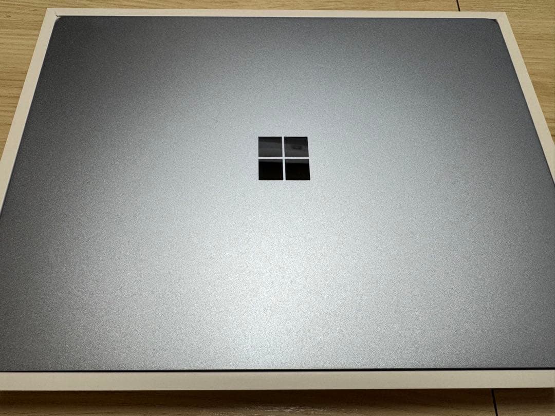 未使用級✨surface laptop go3 512GB 16GB i5