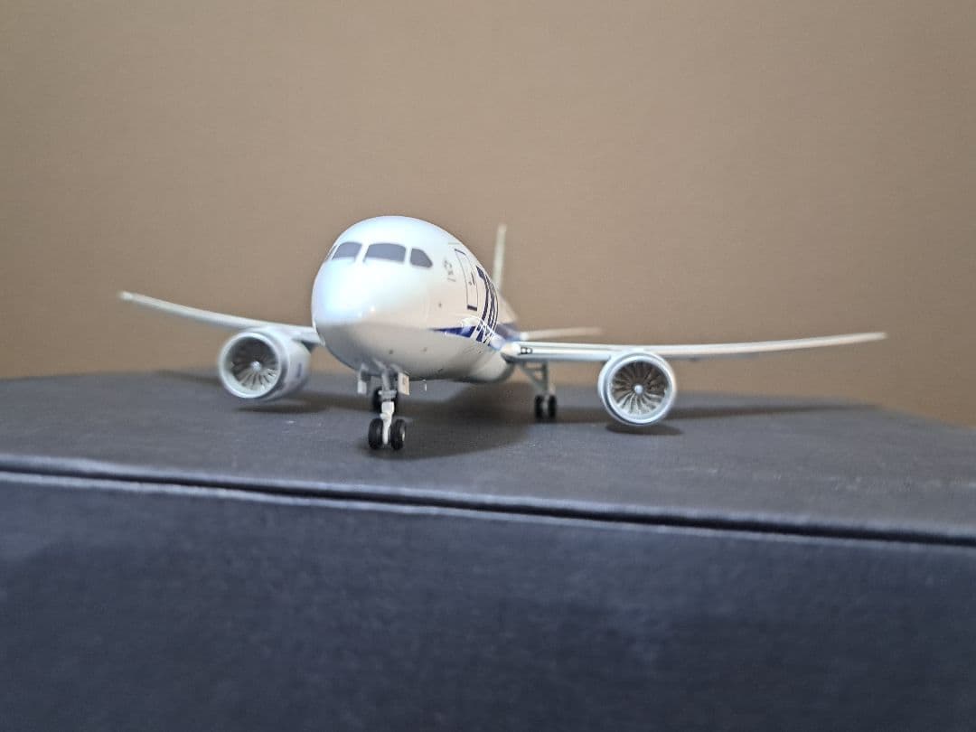 Phoenix ANA B787-8 1/200 スケール