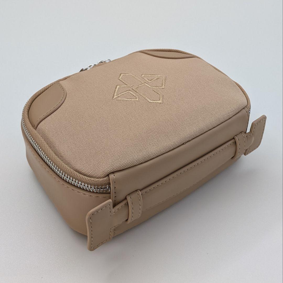 【新品・未使用】エッティンガー　トラベルポーチ　化粧ポーチ　ベージュ　４個セット