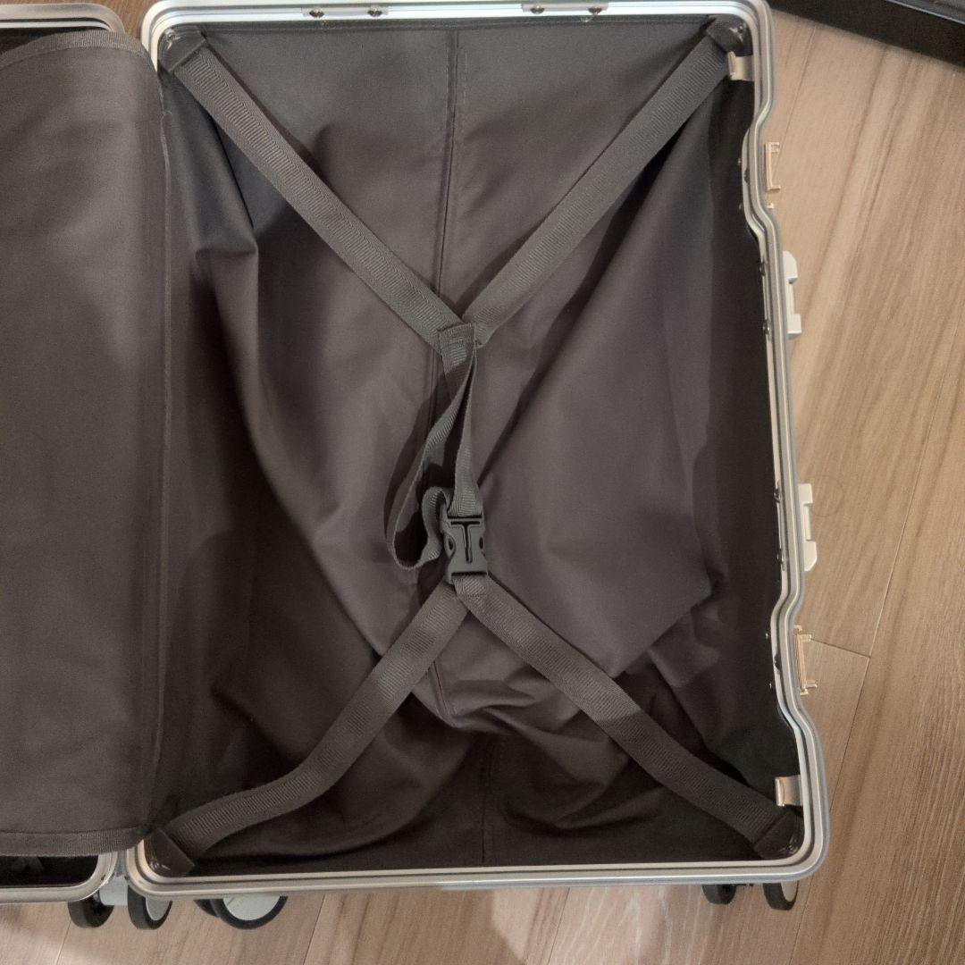 2024年モデル リベティ 多機能キャリケース 40L S 機内持ち込み可能