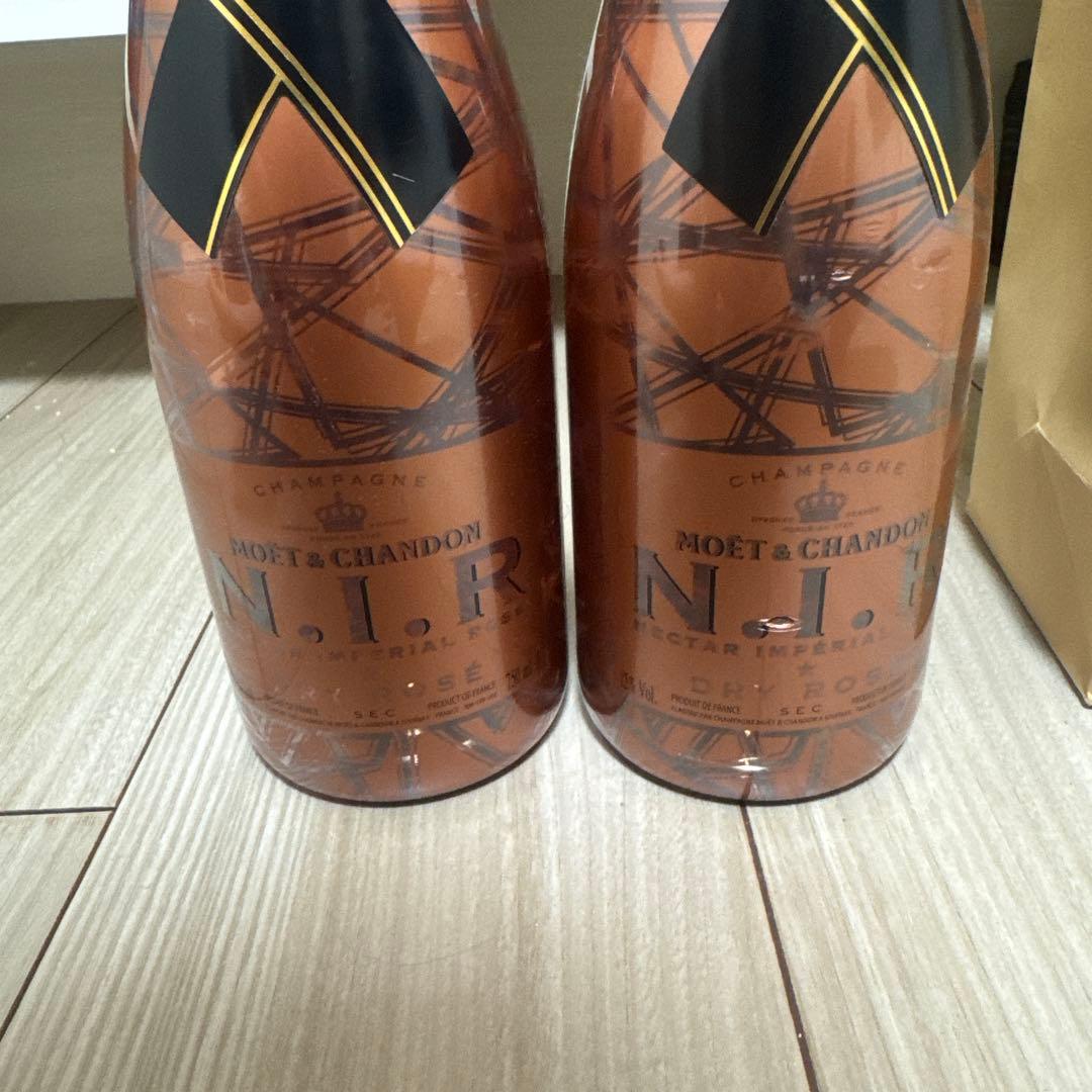 新品⭐︎ モエネクターロゼ　NIR 光るモエ　ネクロゼ　2本セット