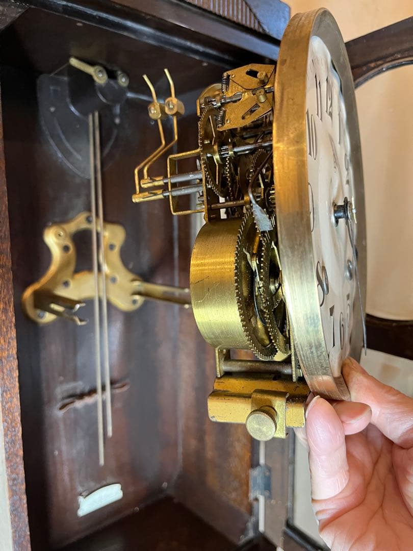 愛知時計　ドイツ仕様　柱時計　古時計　振り子　ゼンマイ　ボンボン　レトロ　精工舎