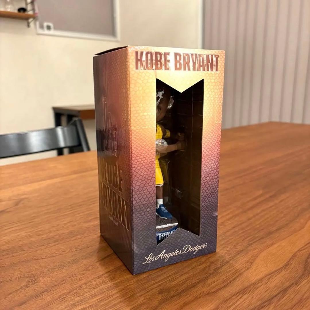 【非売品／新品】ドジャース球場配布品「コービー・ブライアント ボブルヘッド」
