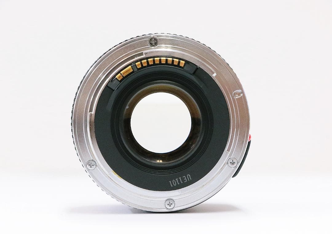 【人気】Canon EF 50mm f/2.5 Compact Macro