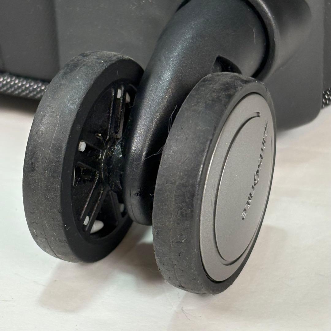 サムソナイト スーツケース ストラリウム スピナー 55 36L 機内持ち込可