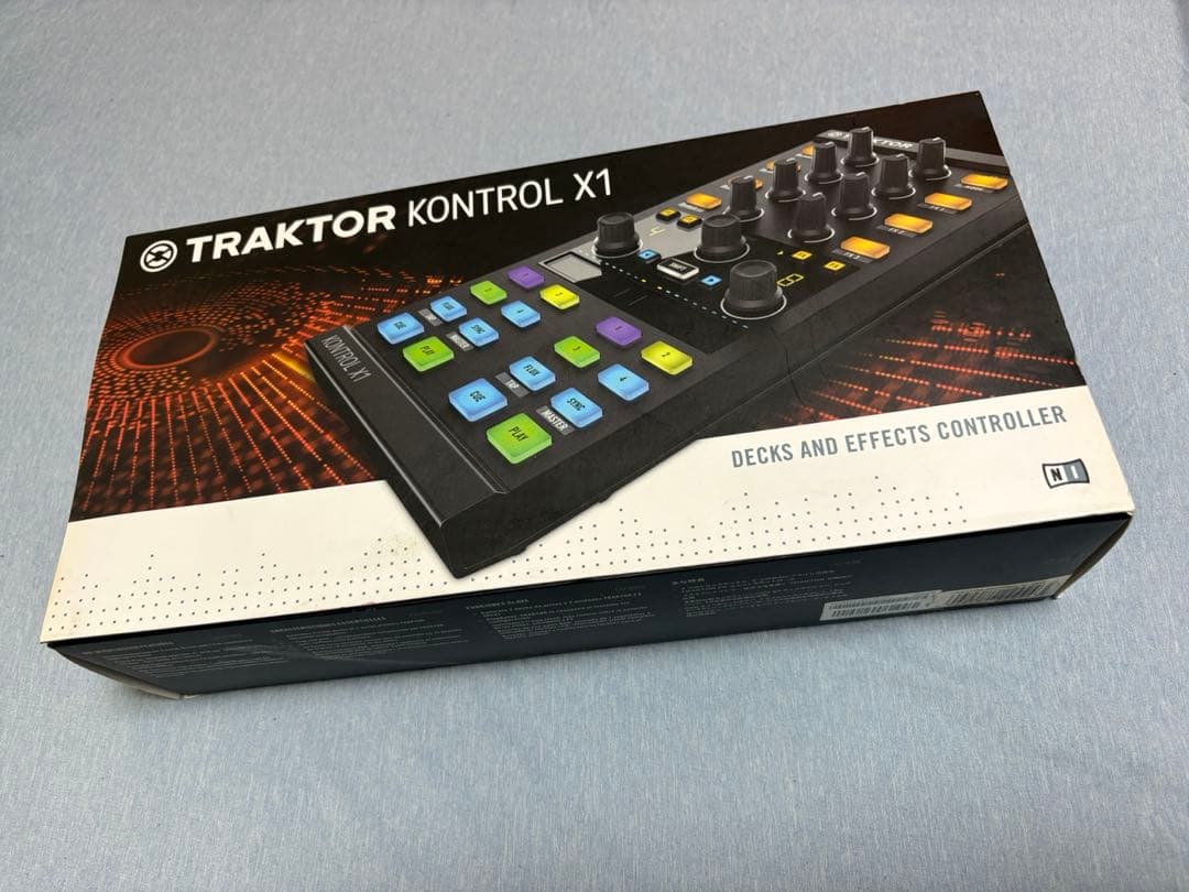 DJ機材 TRAKTOR KONTROL X1 MK2