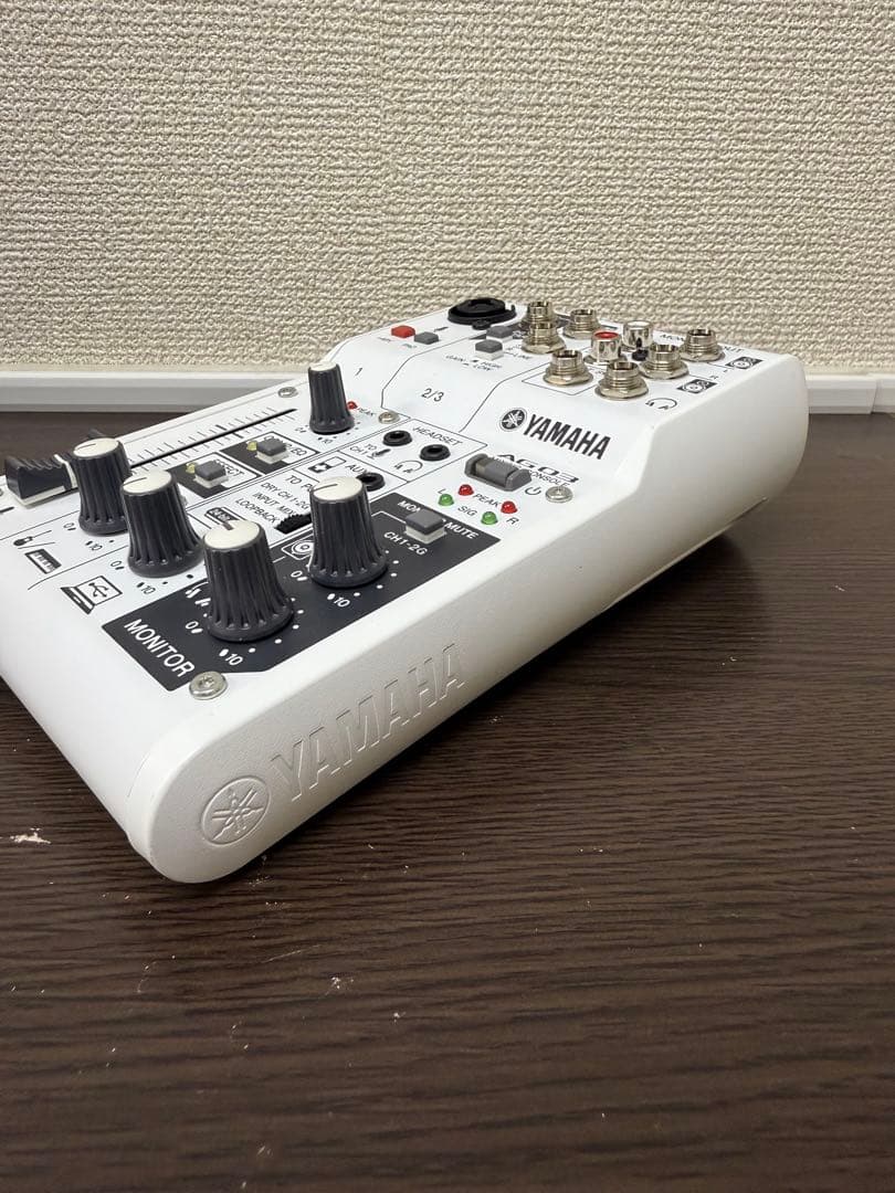 ［箱付き美品］YAMAHA AG03 ミキシングコンソール