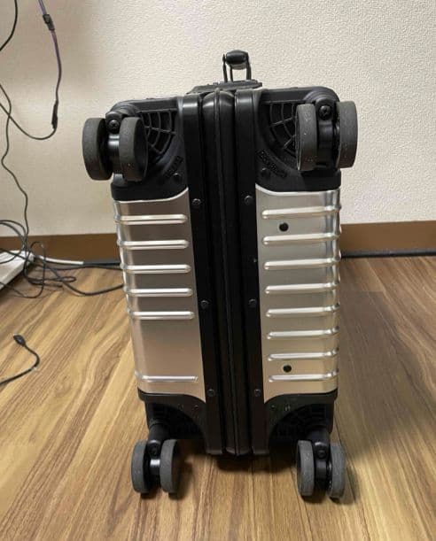 inv1811 イノベーター　アルミキャリーケース36L