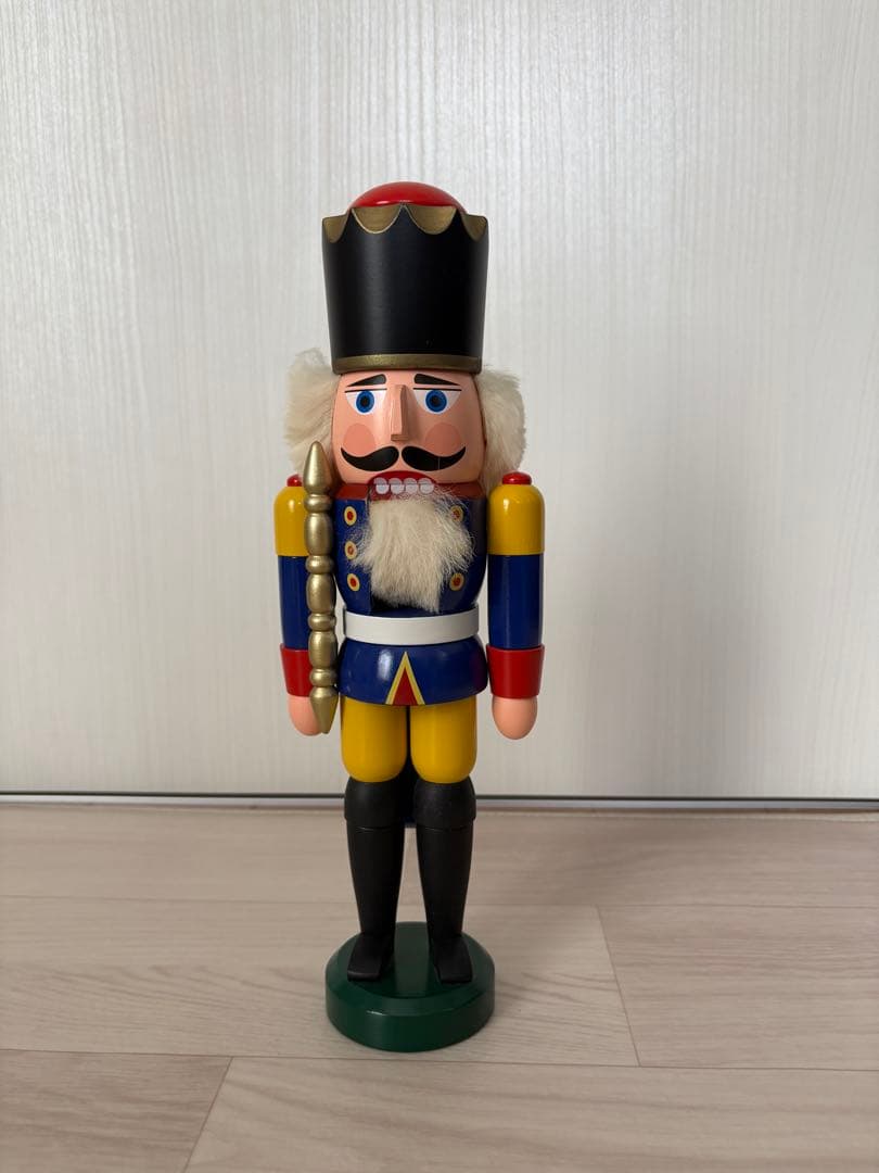 Seiffener Volkskunst社製　くるみ割り人形　王様　青　29cm