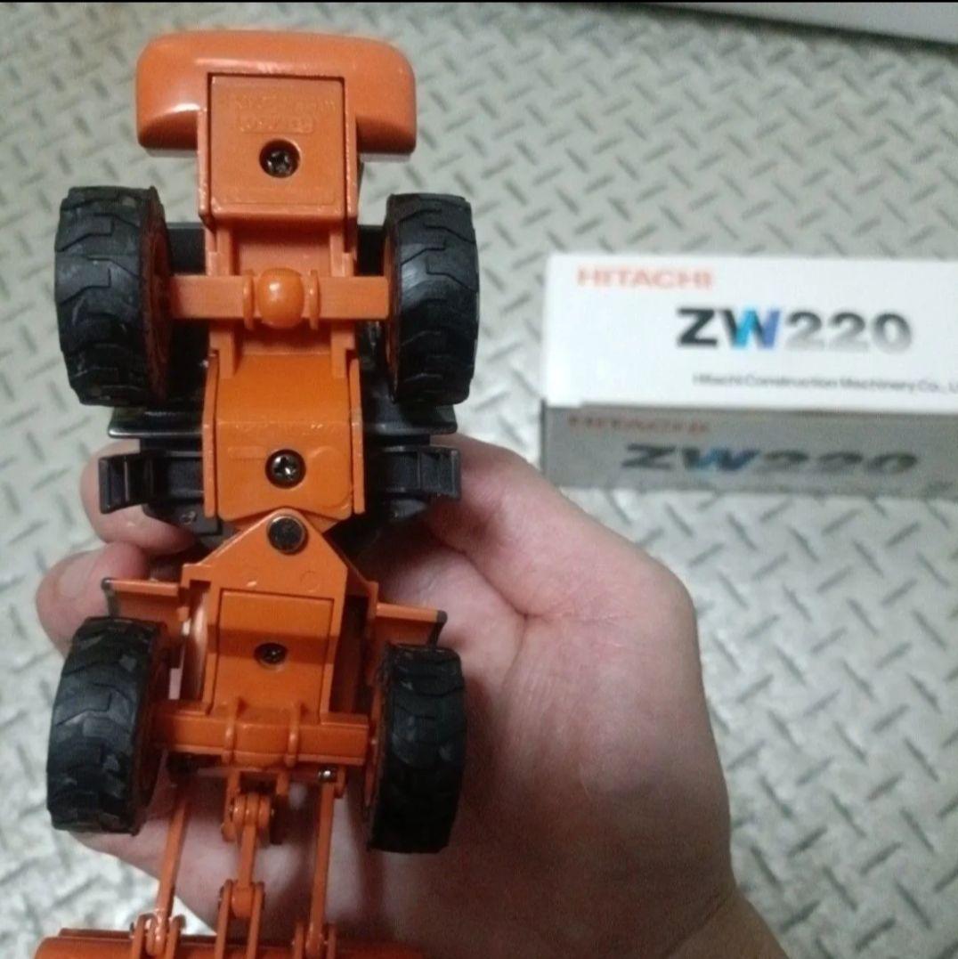 激レア　HITACHI 日立　ZW220 建設機械モデル　当時物　希少　非売品