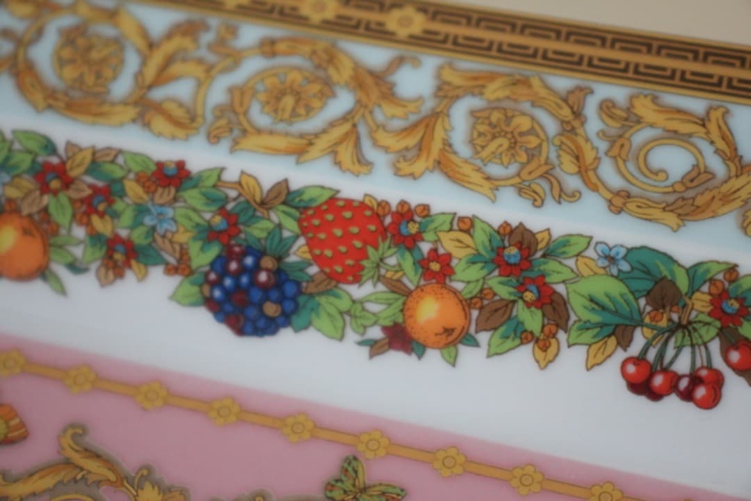 ローゼンタール×ヴェルサーチ　バタフライガーデン　スクエア　トレイ　飾皿