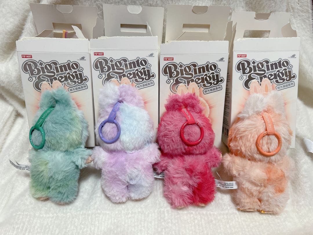 ラブブ　Big into Energy 4体セット