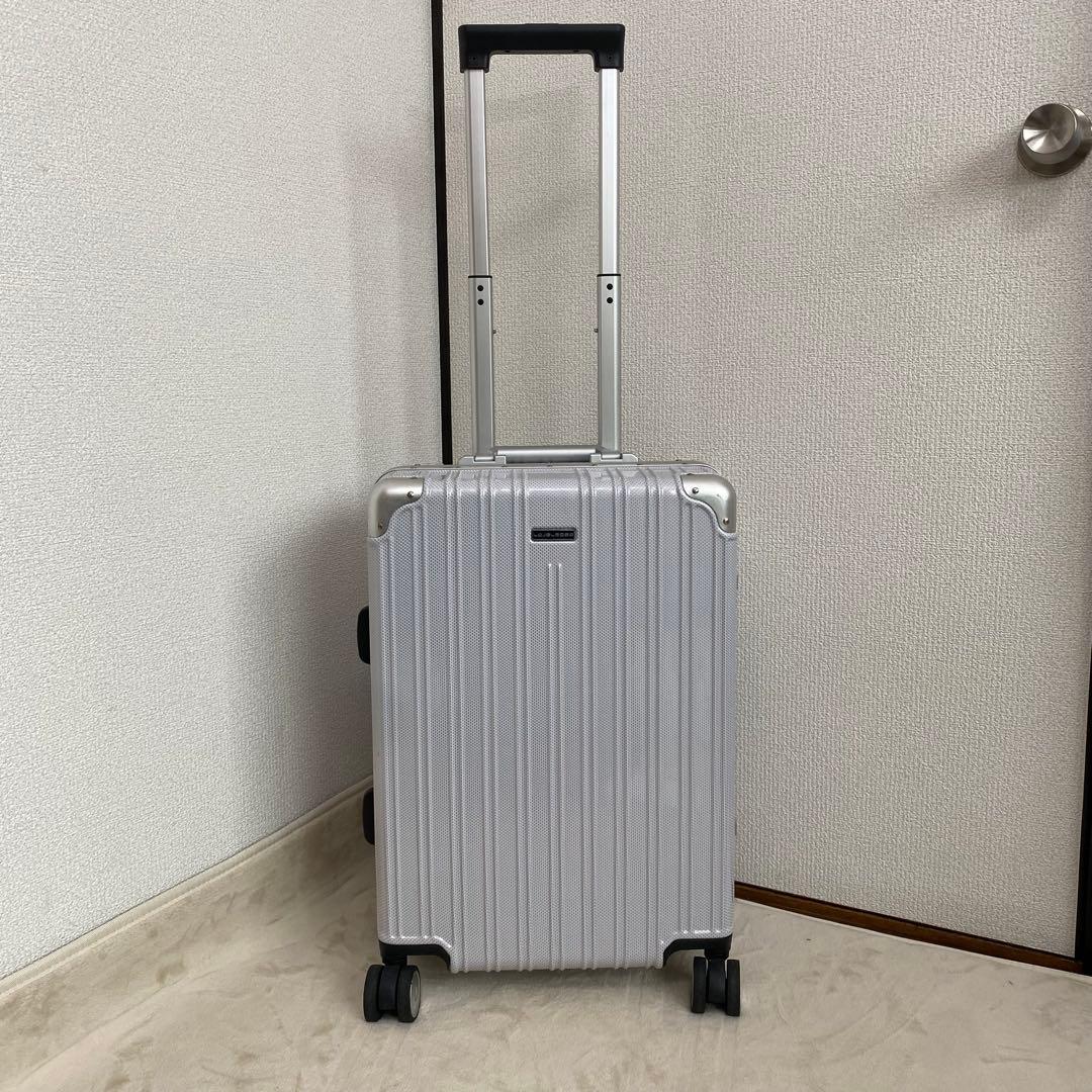 【美品】LOJEL キャリー　スーツケース　4輪