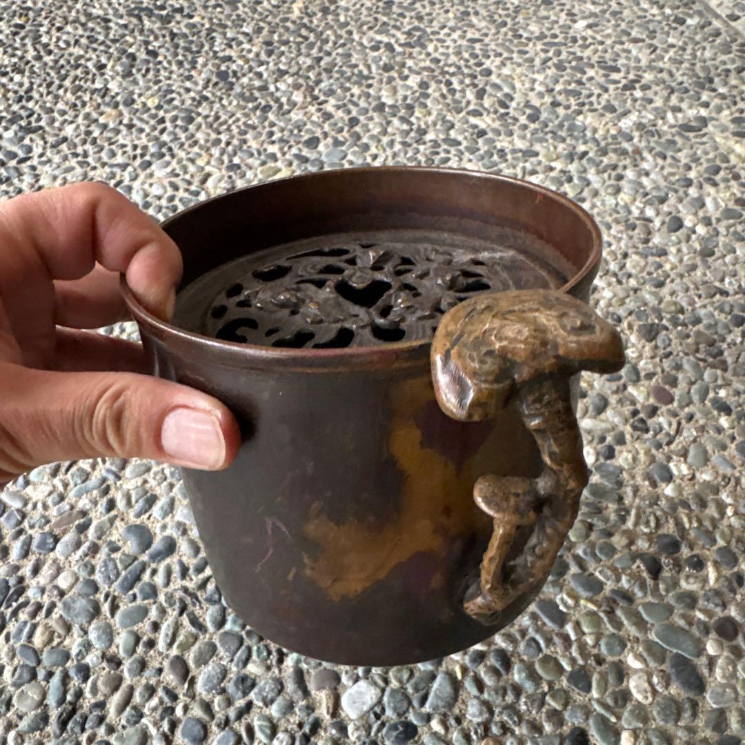 ‼️専用になりました‼️本日9/13買取①‼️政暁作で斑紫銅製の建水‼️美品