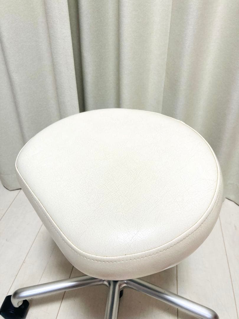 タカラベルモント　SC-E22 エステ　カット　サロン　チェア　スツール