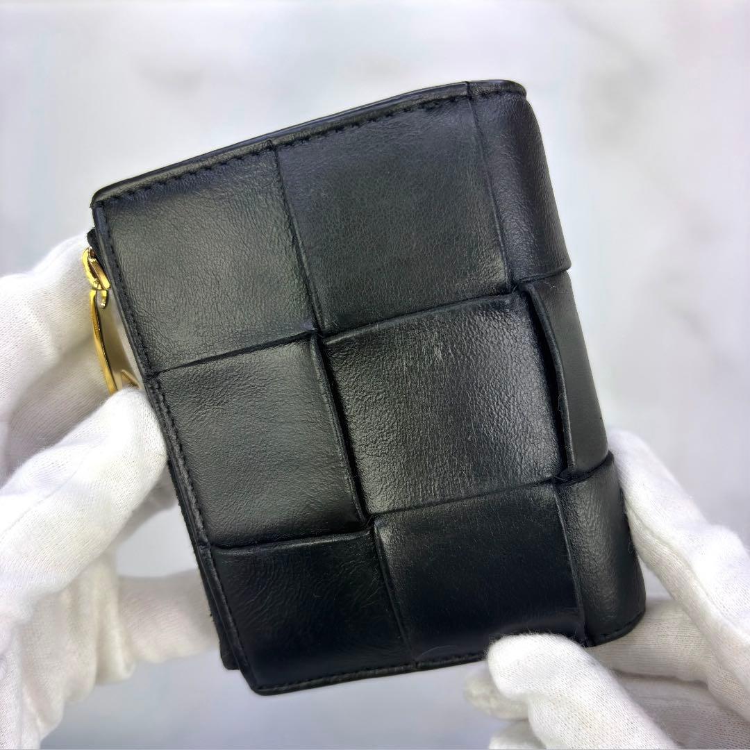【極美品✨】BOTTEGA VENETA　コンパクト財布　2つ折り　カセット