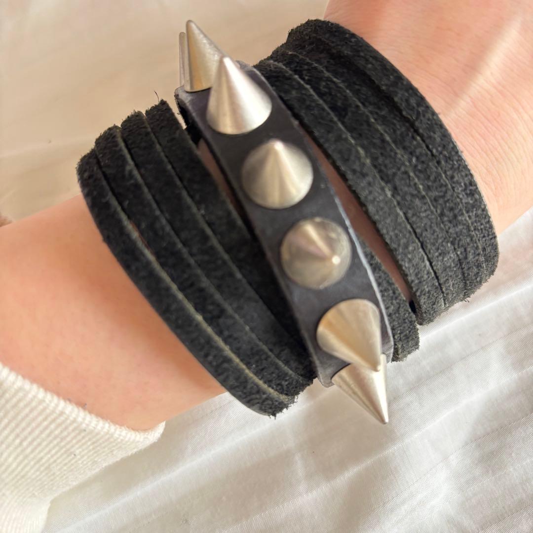 ⭐︎BLACK MEANS⭐︎ブラックレザースタッズバングル