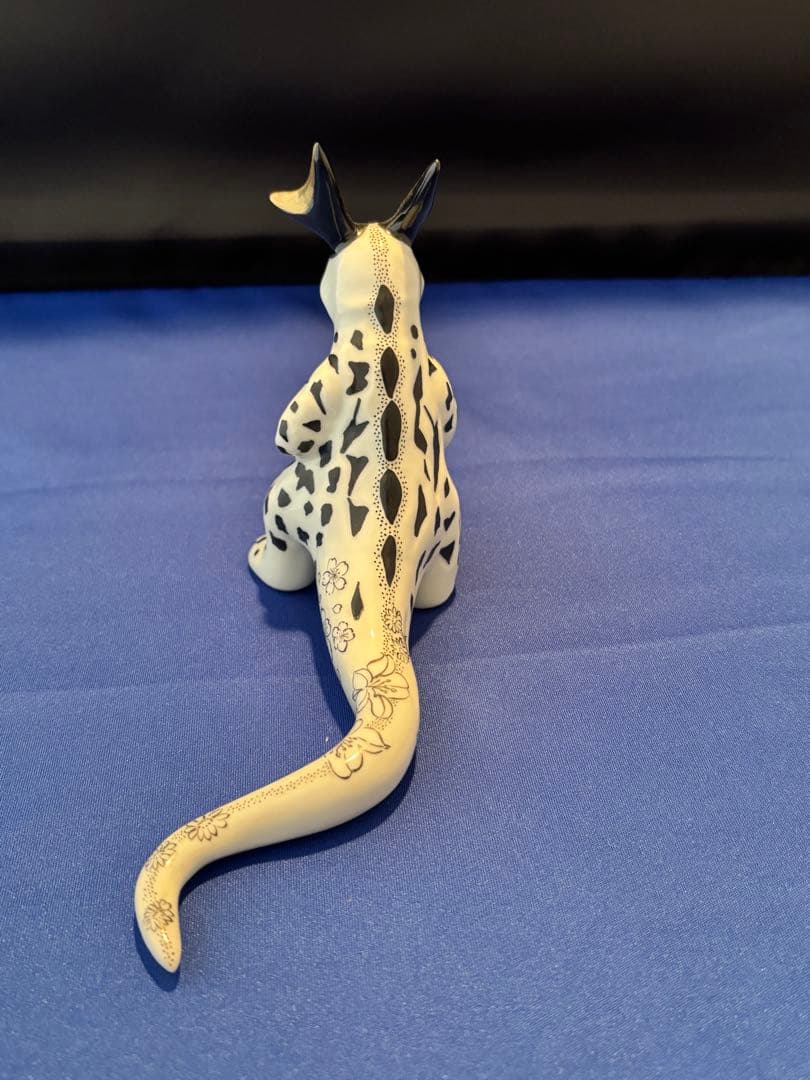 九谷焼　カネゴン　エレキング