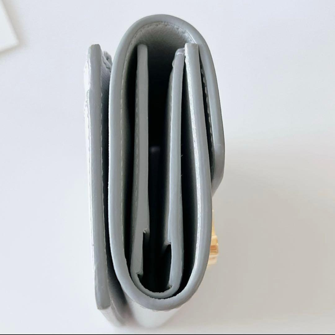 ヨ*コ様 最終値下げCELINE♡セリーヌ♡トリオンフ コンパクトウォレット ソ