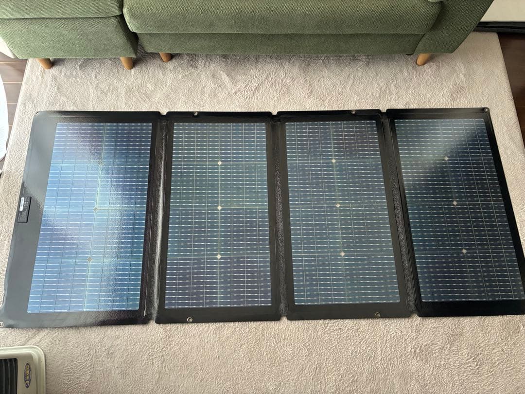 ECOWFLOW ソーラーパネル 4枚折りたたみ式(220W)未使用品