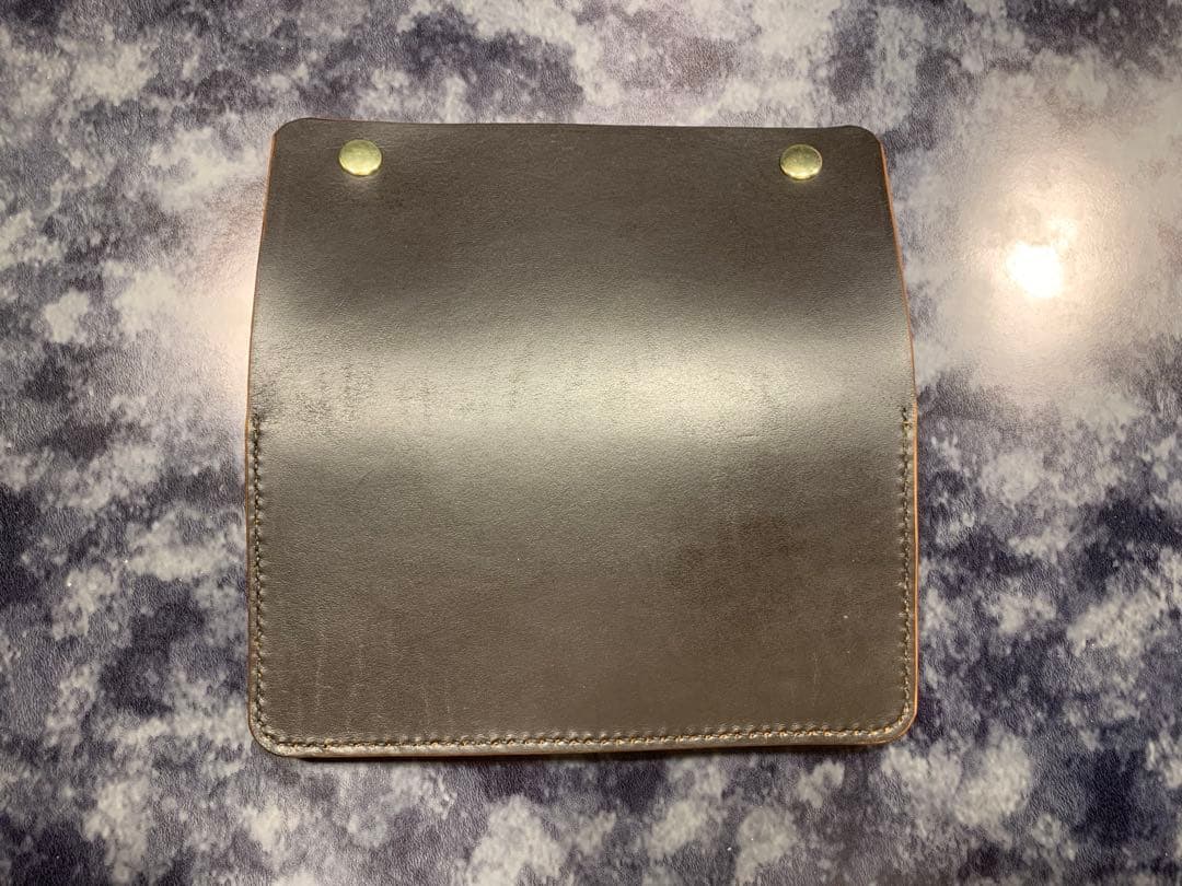 トラッカーウォレット　新喜皮革茶芯ホースバット製　アウトレット品