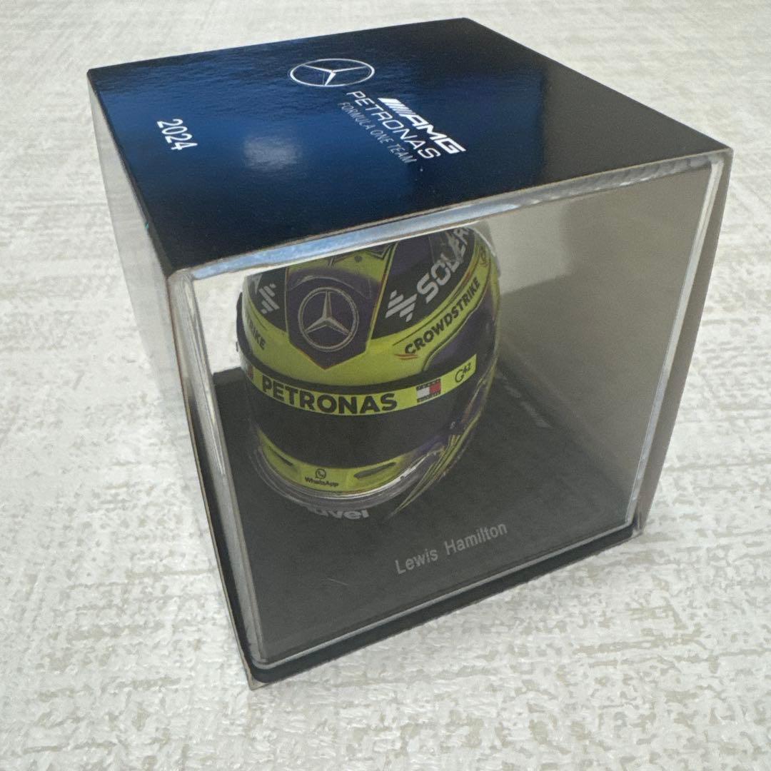 ルイス・ハミルトン 2024 ヘルメット1/5