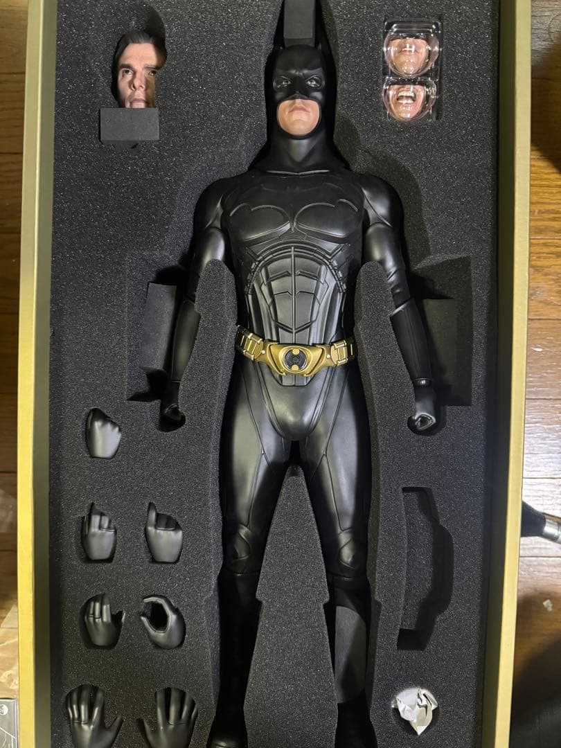 hottoys クオーター・スケール 1/4 バットマン ビギンズホットトイズ