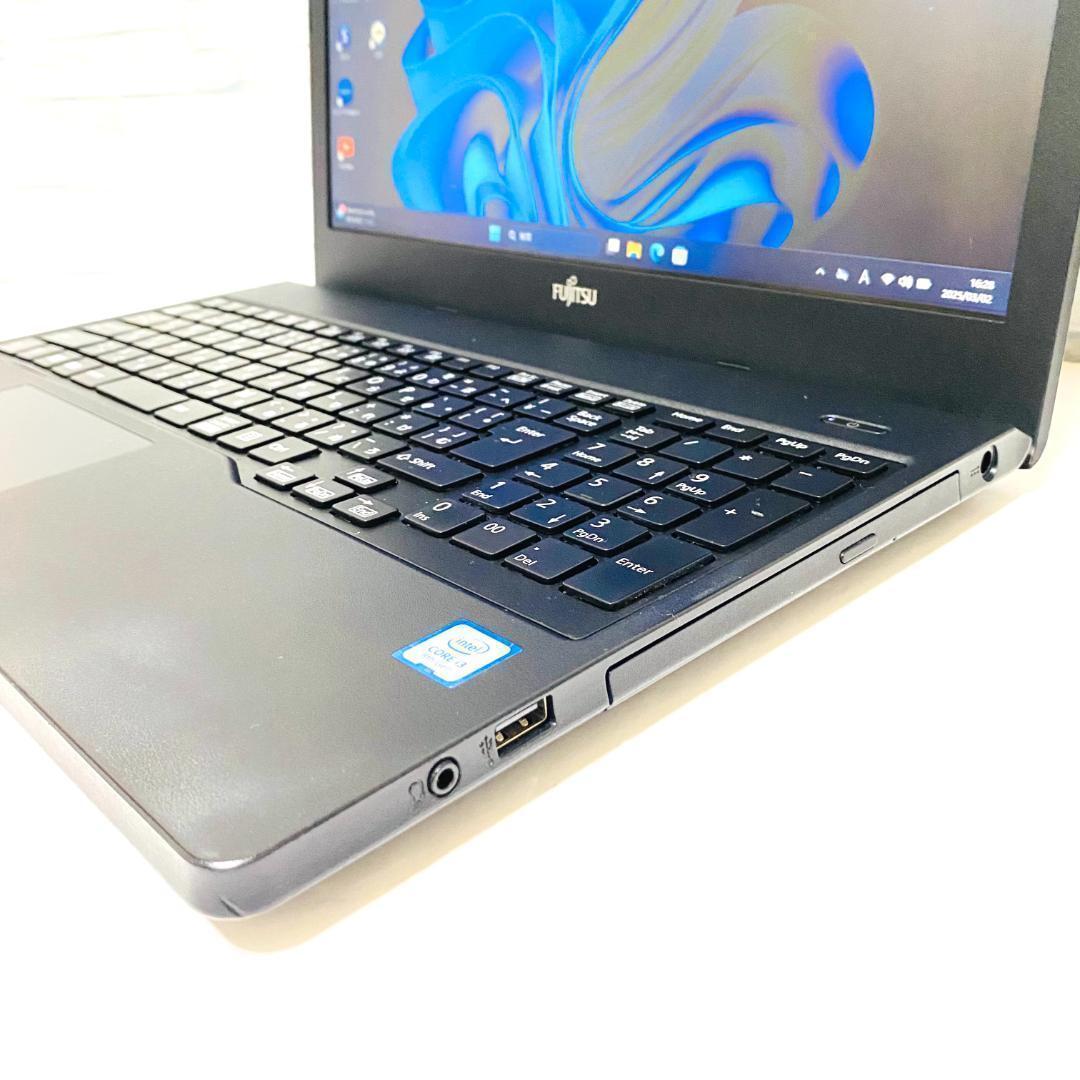 2019年製 第8世代 富士通 ノートパソコン　Windows11　SSD