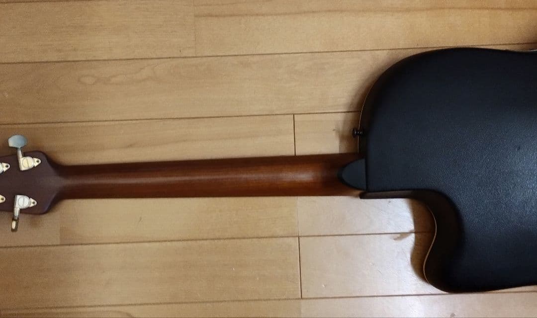 Y*a様 Ovation Celebrity CS288-4K ハードケース ス