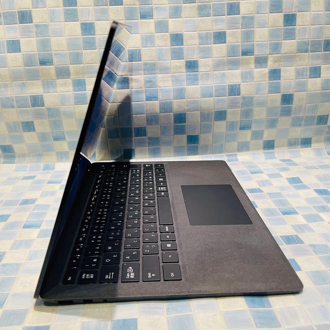Windowsノート本体 Microsoft Surface Laptop 2 SSD 256GB 8GB
