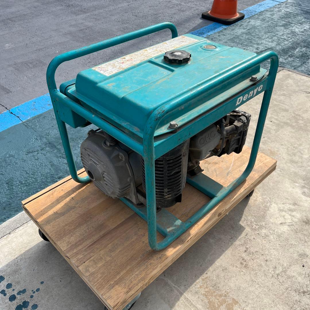 チ*ロ様 デンヨー発電機2600U2 50Hz