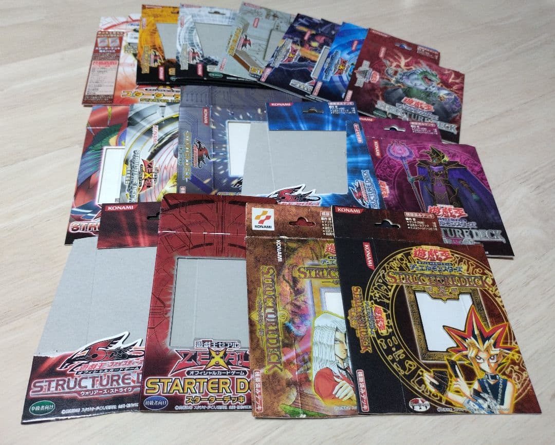 【匿名配送】遊戯王 説明書 デュエルフィールド 空パッケージ ステンレスカード