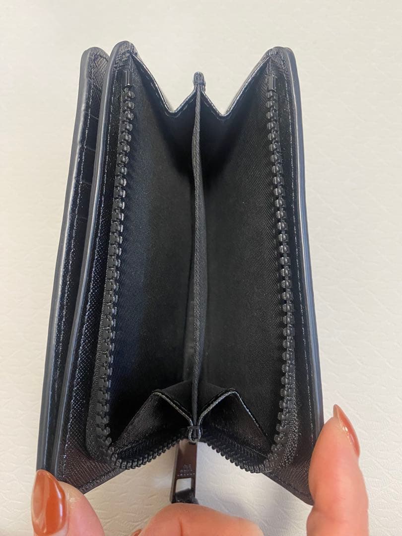 マークジェイコブス　ブラック 二つ折り財布