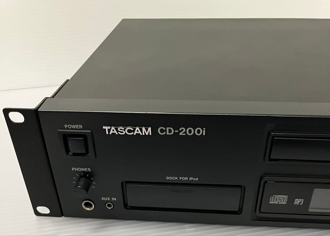 TASCAM CD-200i CDプレーヤー/iPodドック