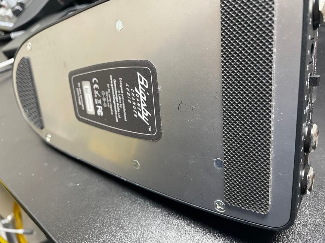 ギター GAMECHANGER AUDIO BIGSBY PEDAL