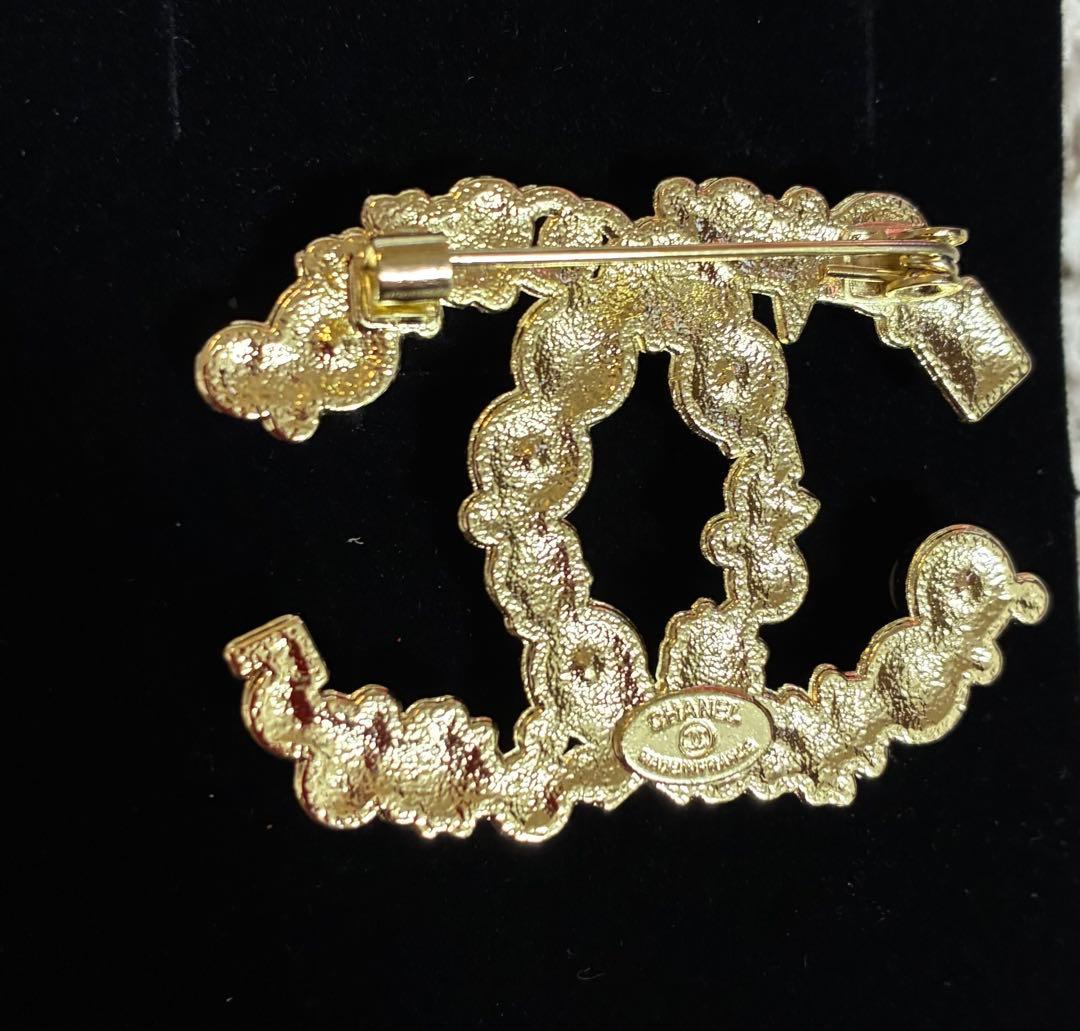 未使用　シャネル　CHANEL ヴィンテージ　ブローチ　ゴールド