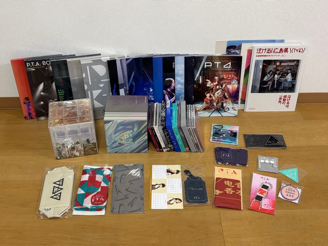 Perfumeグッズ CD DVD P.T.A. 会報誌 ポスターなど