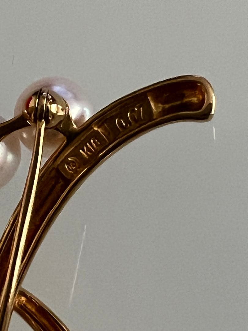 田崎真珠　TASAKI K18ダイヤ　パール デザインペンダントトップ