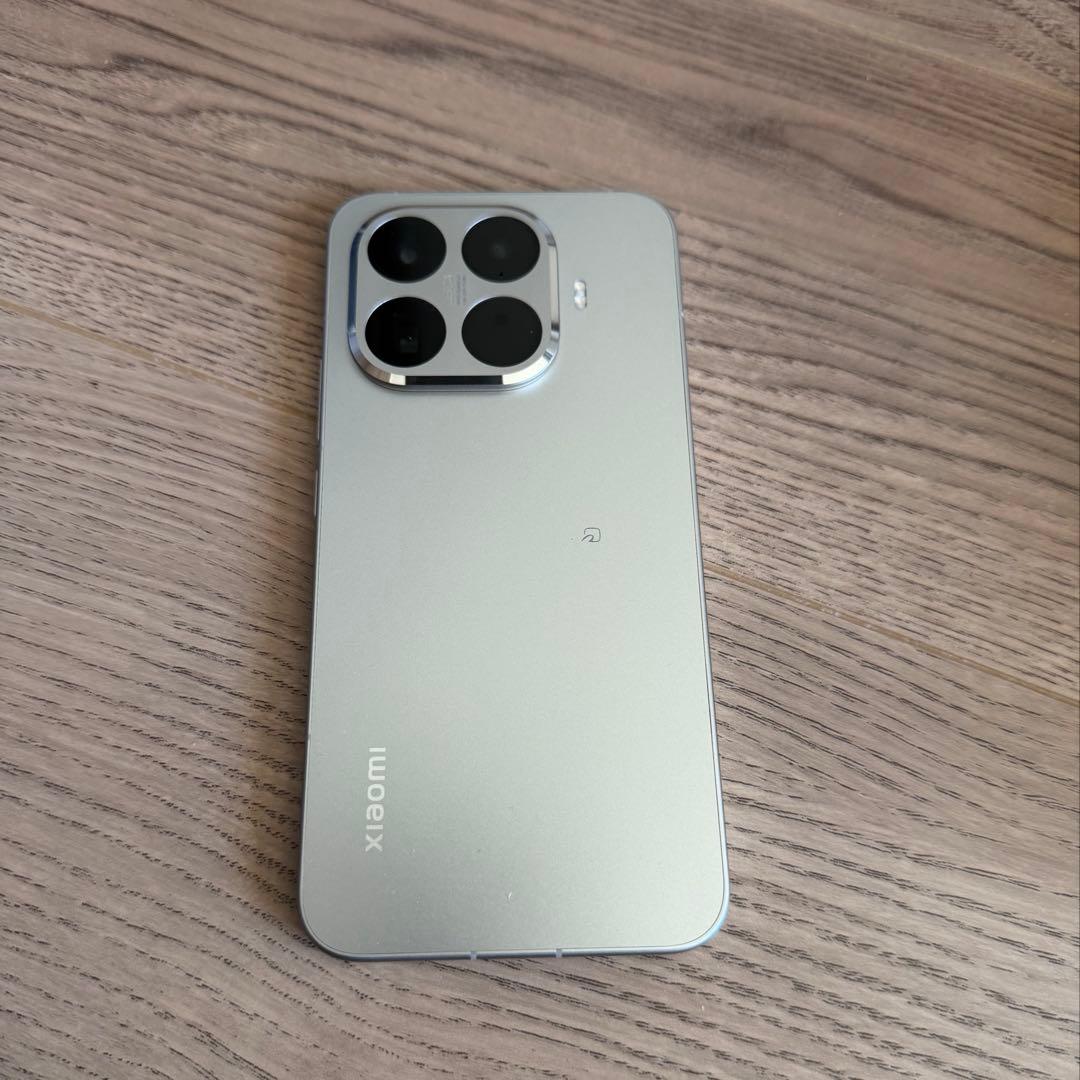 Xiaomi 15T pro スマホ　Android