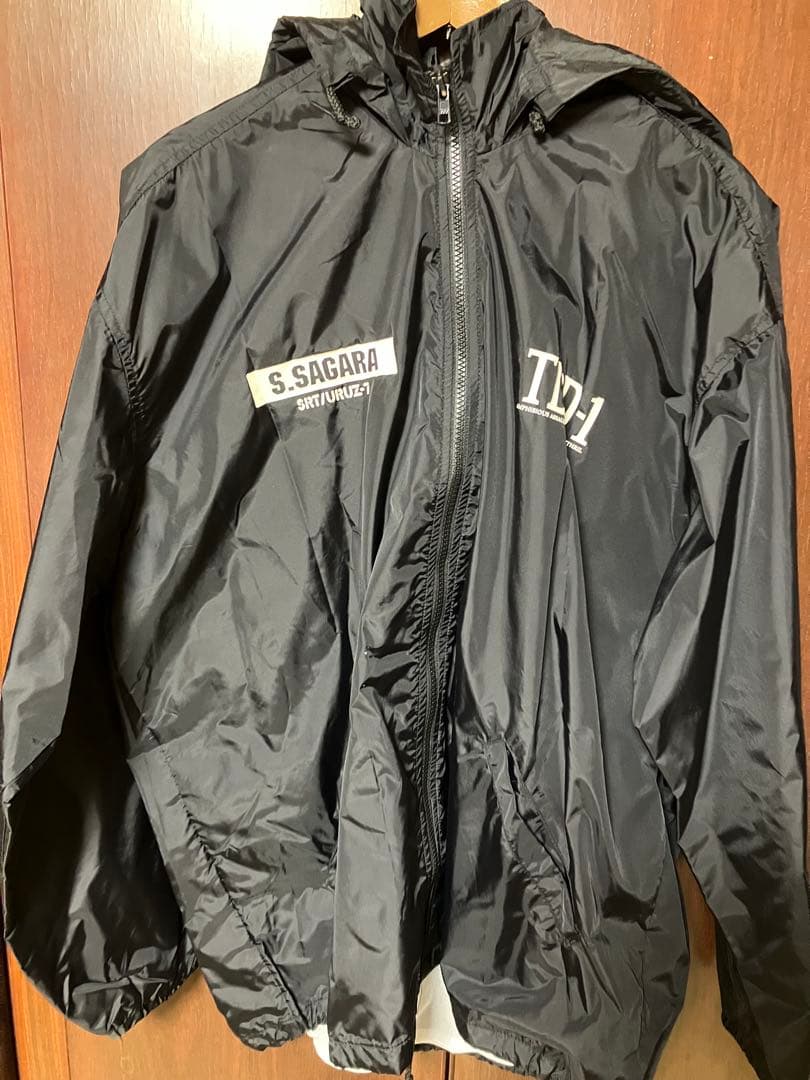 【フルメタルパニック】　ナイロンジップパーカー　フリーサイズ